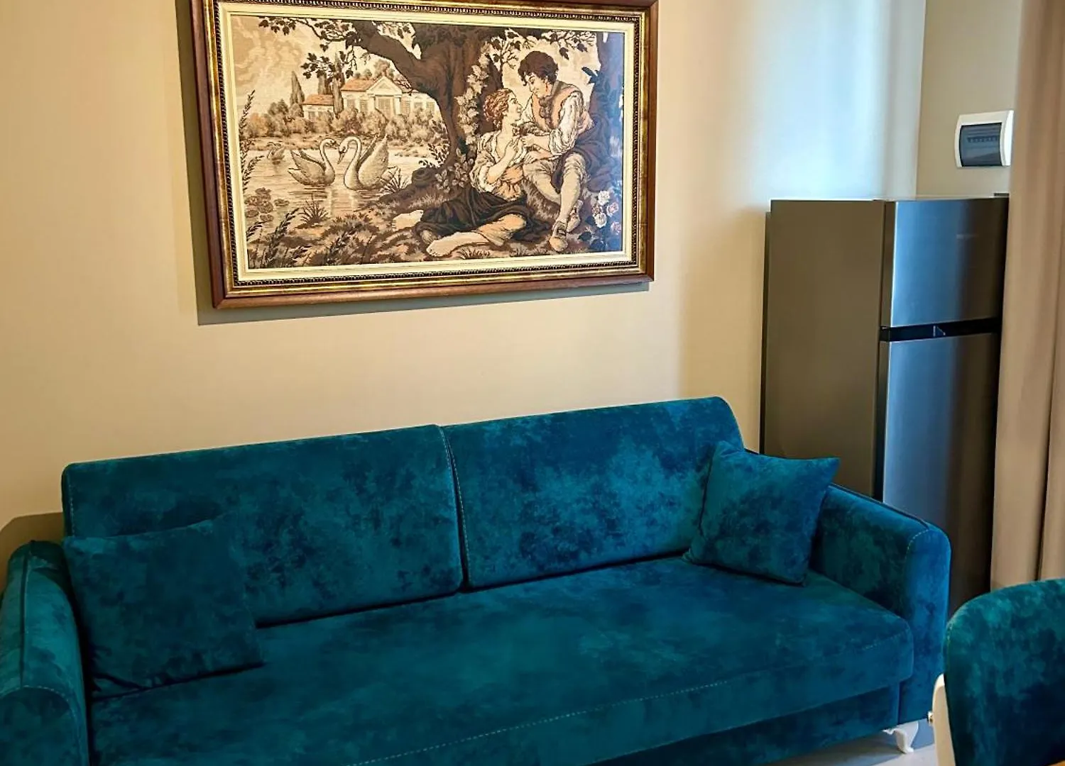 Vila Shehu Zverneci